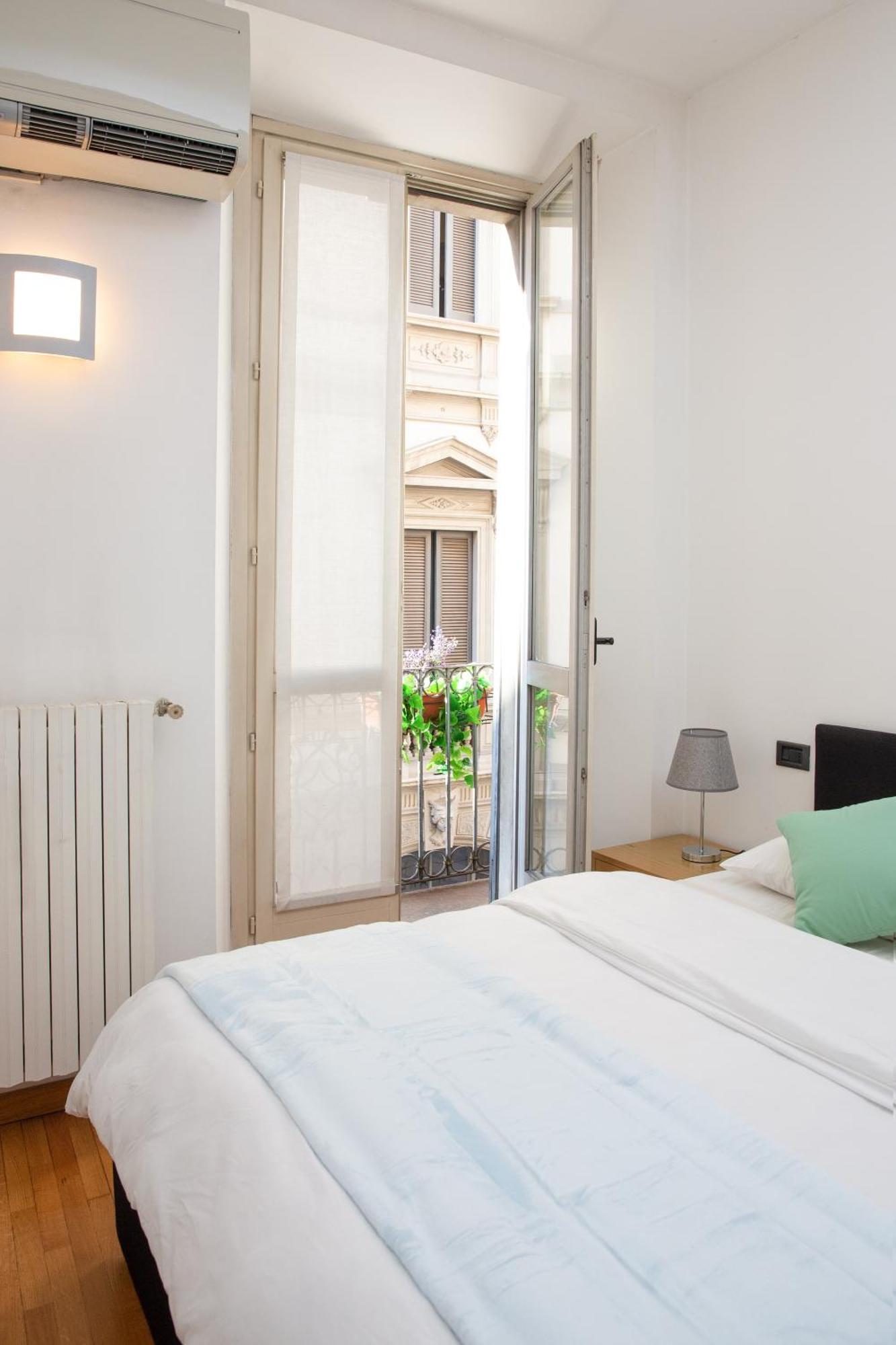 Mint - Van Gogh - Dome Cathedral Apartment Milano Exterior foto